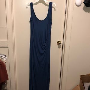 ✨A Pea in the Pod maternity dress